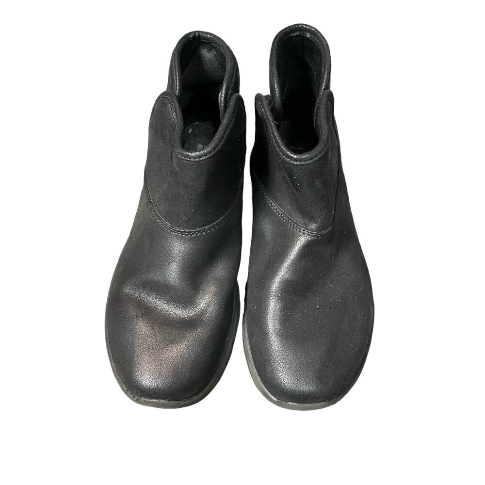 Skechers Women's Slip-ins On The Go Joy Boot Size 6.5